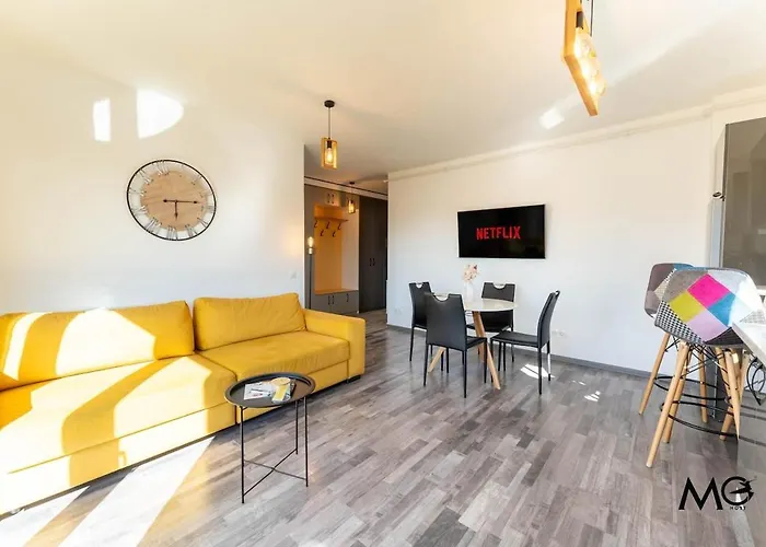 Mohost Bobby - Right In The Mood